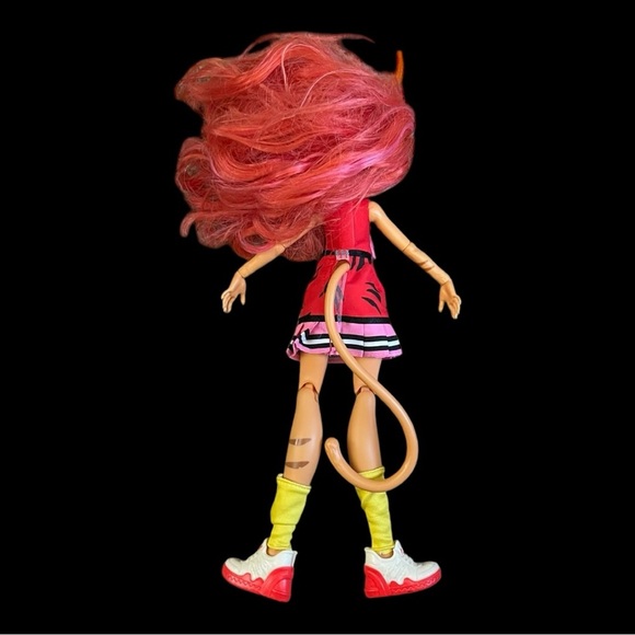Ghoul Spirit Monster High Toralei In Original Outfit Monster High Doll - Picture 4 of 4